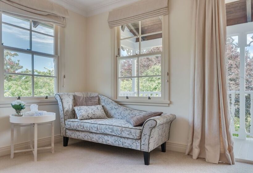 Люкс, Belle Vue Boutique Lodge