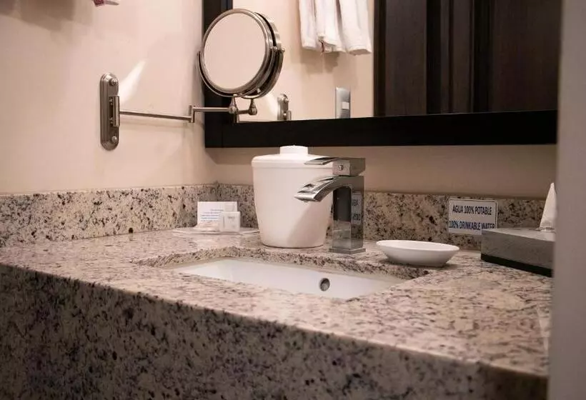 سوییت, Best Western Plus Chihuahua Juventud