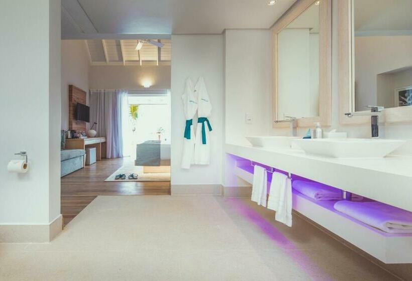 کلبه ییلاقی, Caranabeach