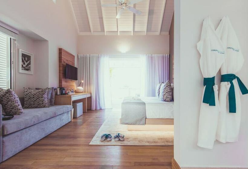 کلبه ییلاقی, Caranabeach