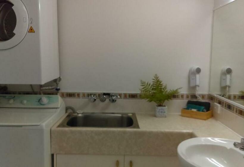 شقة 3 غرف مطلة على البحر, Charlton On The Esplanade