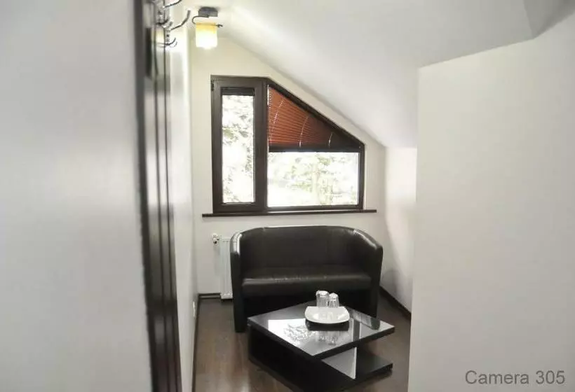 Vila 1 Dormitori, Complex Cochet