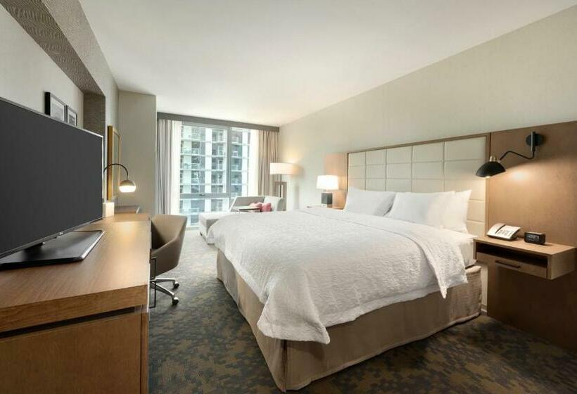 Quarto Standard Cama King, Hampton Inn Chicago West Loop Fulton Market Area