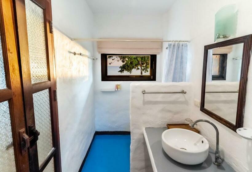 스탠다드 방갈로, Lazy Day The Resort