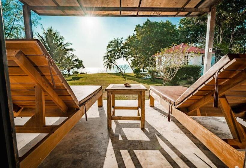 바다 전망 스탠다드 방갈로, Lazy Day The Resort