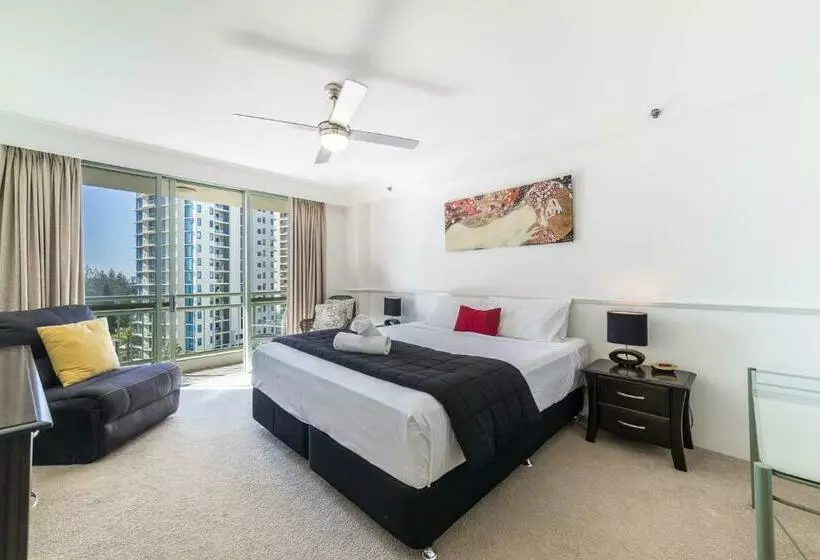 آپارتمان 2 خوابه, The Meriton Apartments On Main Beach