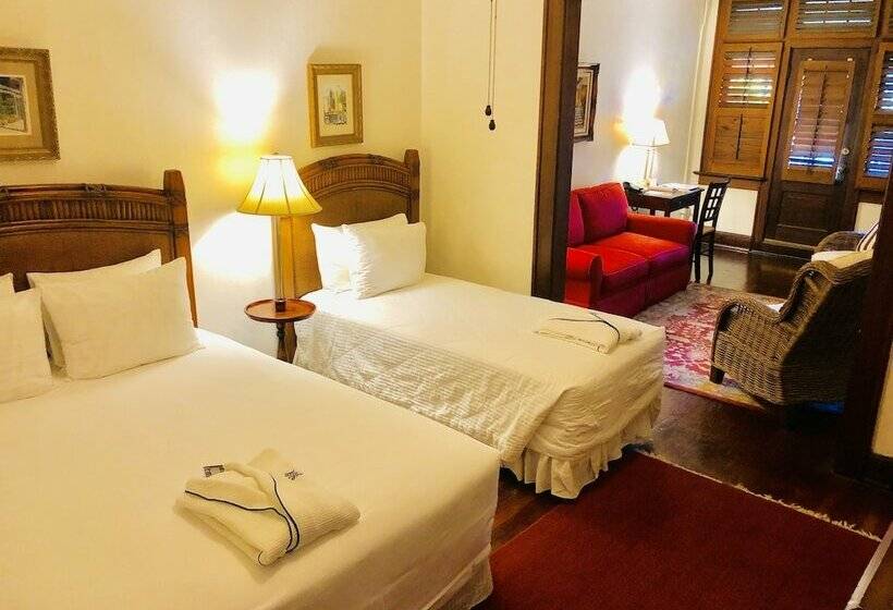 جناح سرير كينج, Park Plaza