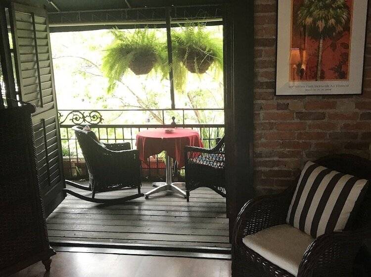 جناح سرير كينج, Park Plaza