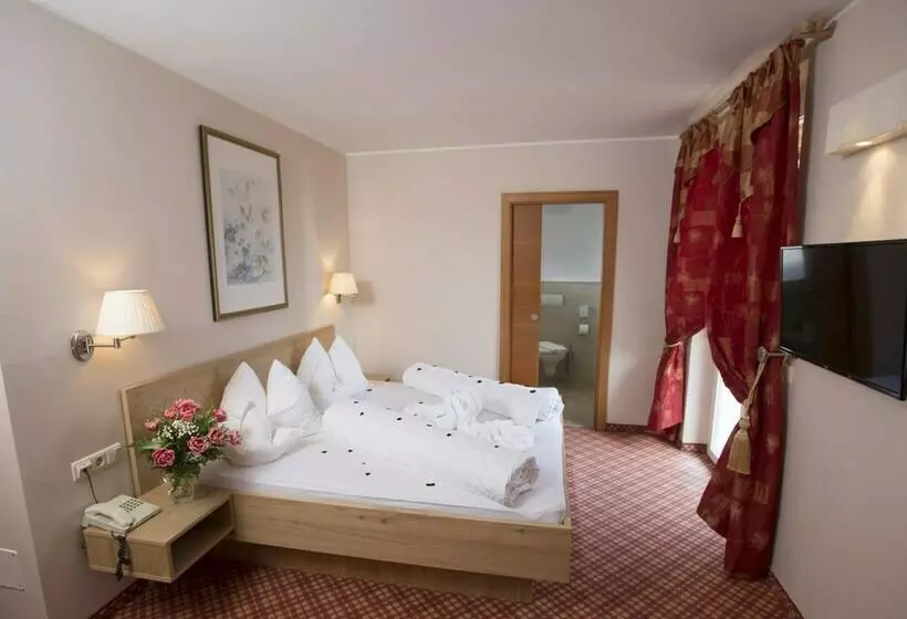 اتاق استاندارد, Stamserhof