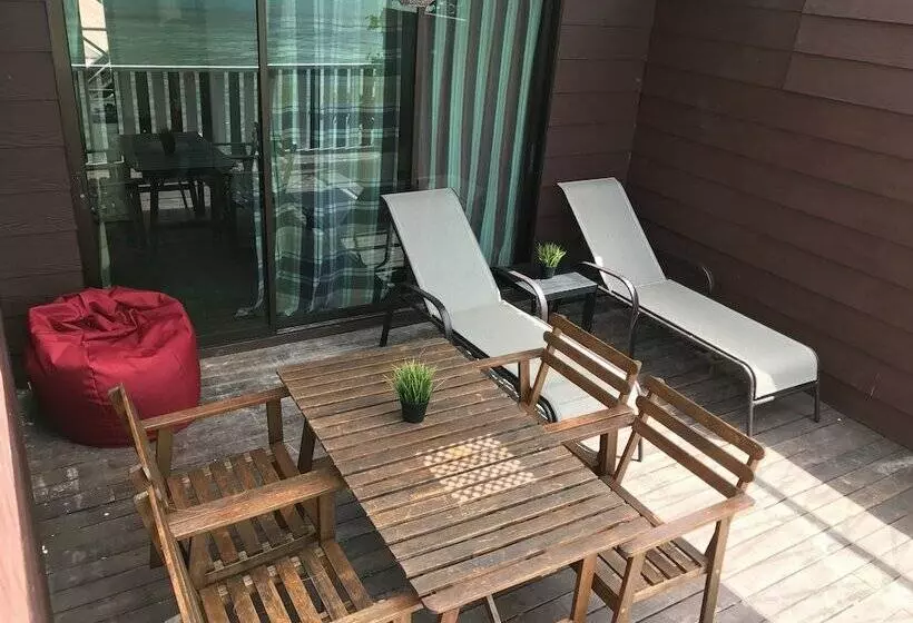オーシャンビューデラックスルーム, The Barat Perhentian Beach Resort