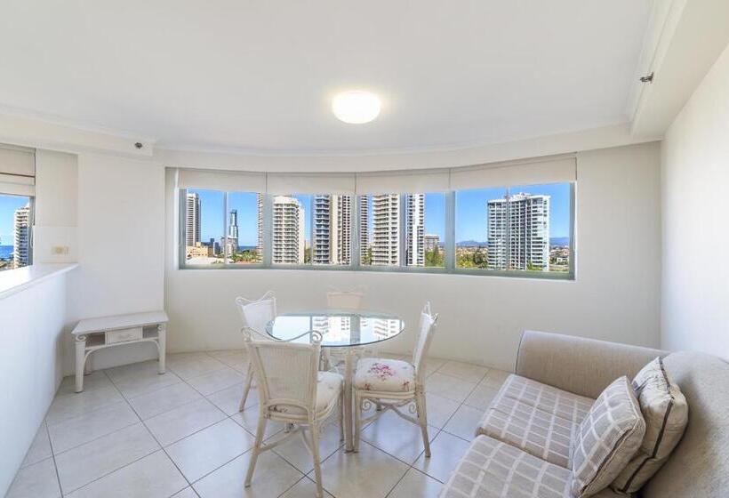 Апартаменты 3 Спальни Вид на Море, The Meriton Apartments On Main Beach