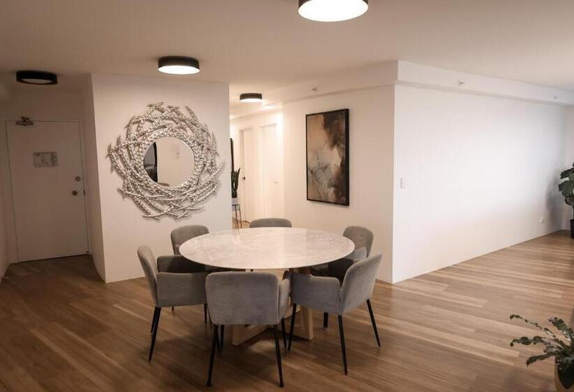 דירת חדר סופריור, The Meriton Apartments On Main Beach