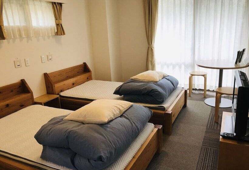Номер Стандарт, Kyoto Utano Youth Hostel