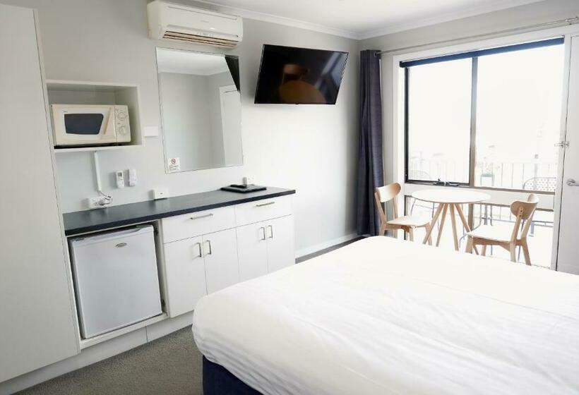 스탠다드 발코니 룸, Pelican Motor Inn