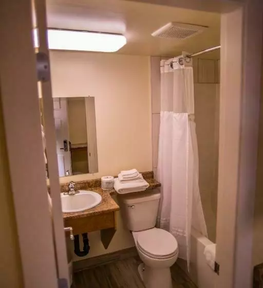 اتاق استاندارد, Sahara Courtyard Inn Penticton