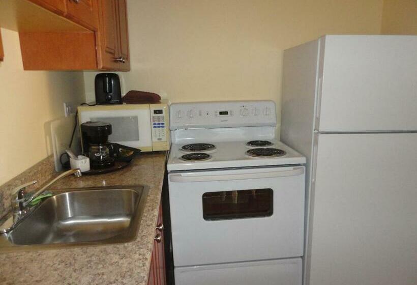 סוויטה משפחתית, Sahara Courtyard Inn Penticton
