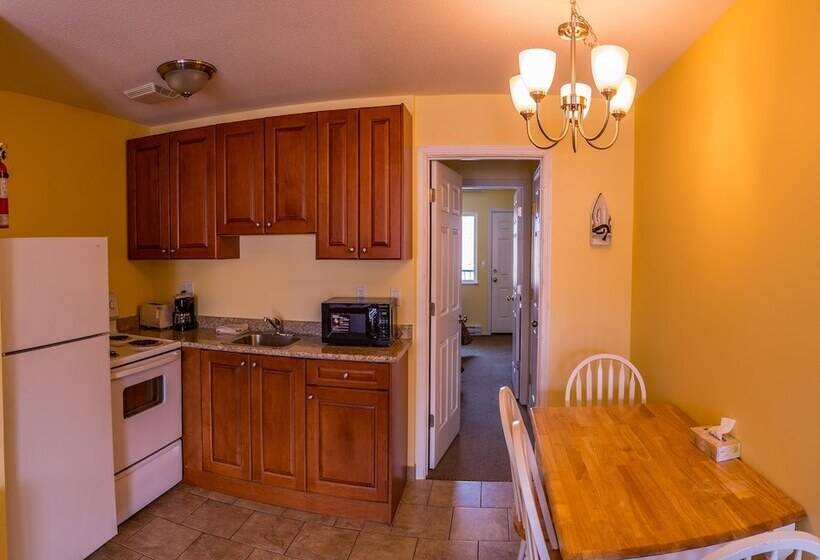 סוויטה משפחתית, Sahara Courtyard Inn Penticton