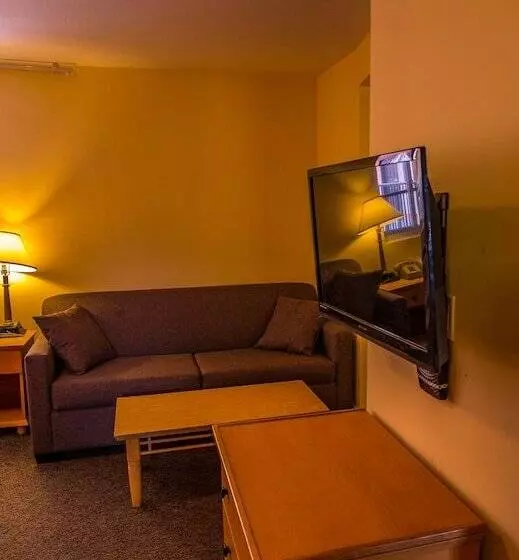 سوییت, Sahara Courtyard Inn Penticton