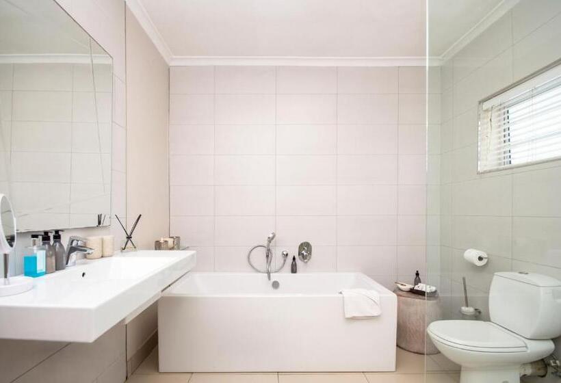 اتاق خانوادگی, Beach Villa Wilderness