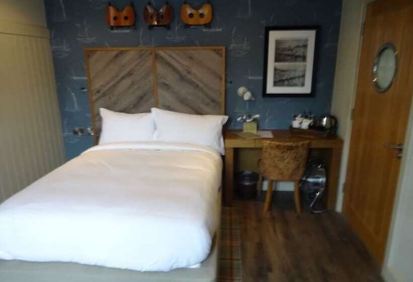 标准间, The Boathouse Inn & Riverside Rooms