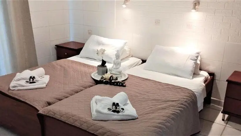 バルコニー付きスタンダードステューディオ, Eleni Apartments Sant George Beach