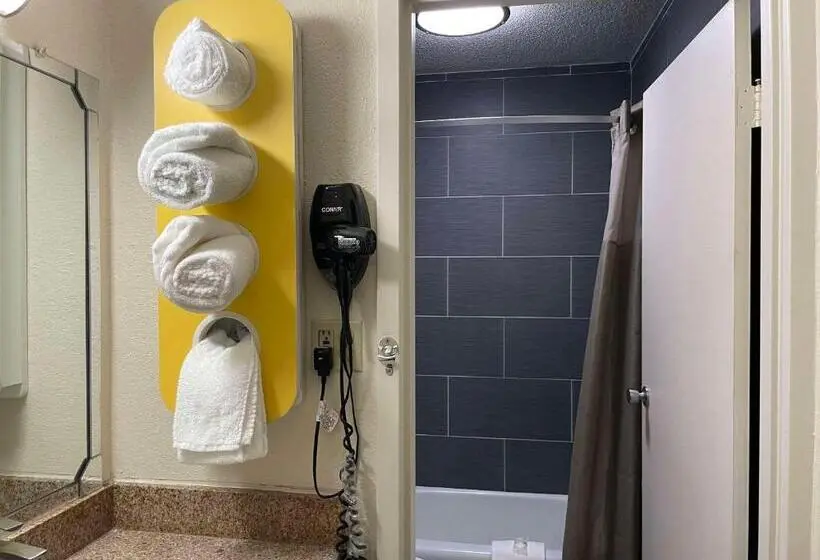 スタンダード4人部屋, Quality Inn