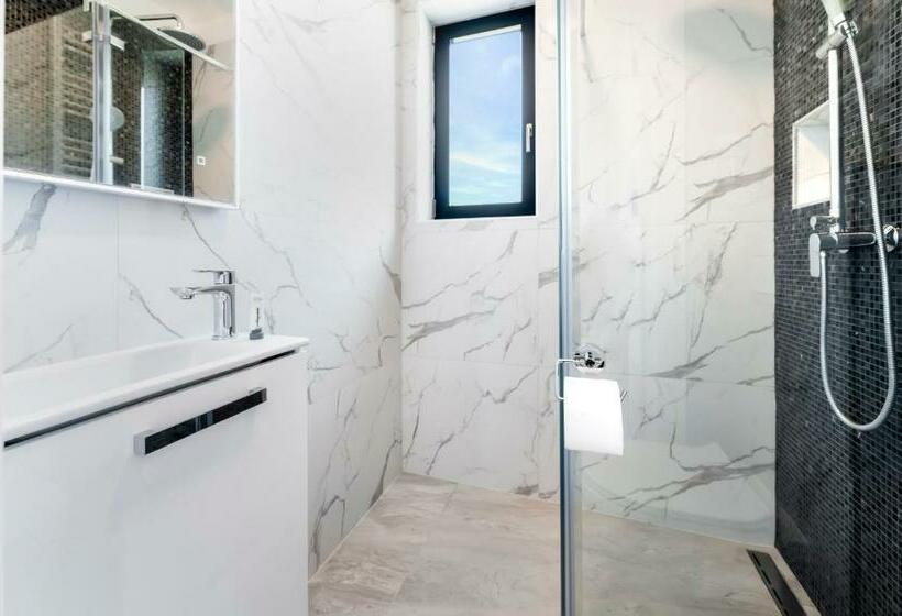 Номер Deluxe Вид на Море с Балконом, Boutique Residence Arion