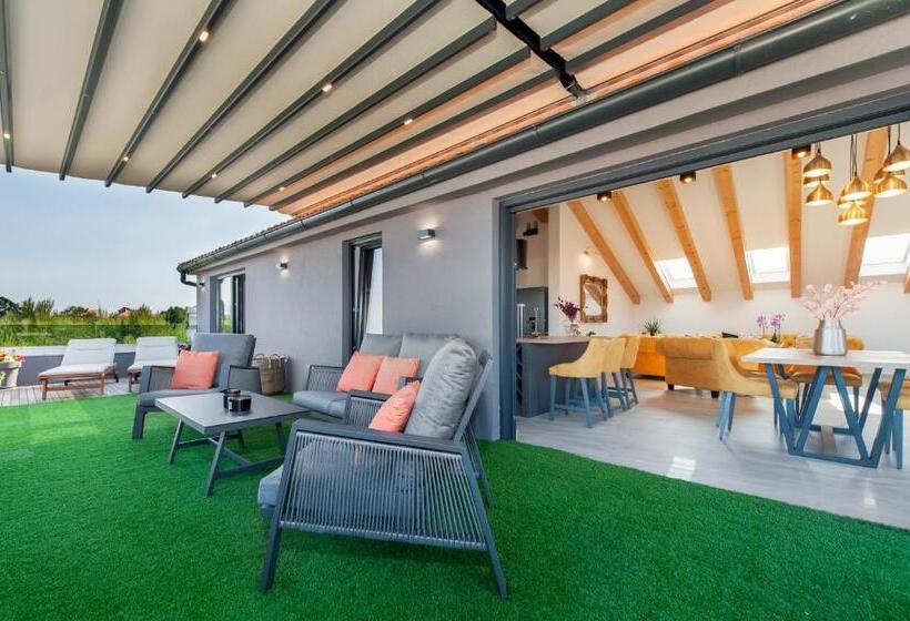 Пентхаус, Boutique Residence Arion