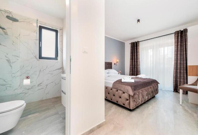 Номер Superior Вид на Город, Boutique Residence Arion