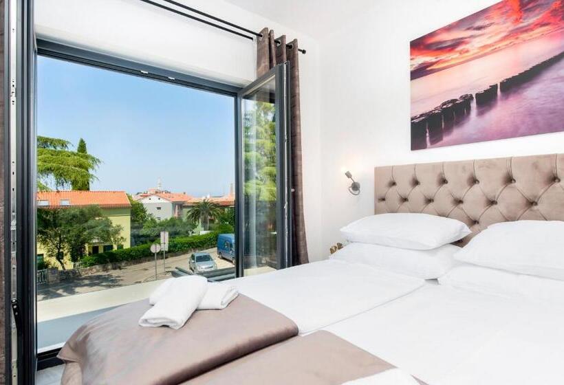 Номер Стандарт Вид на Город, Boutique Residence Arion