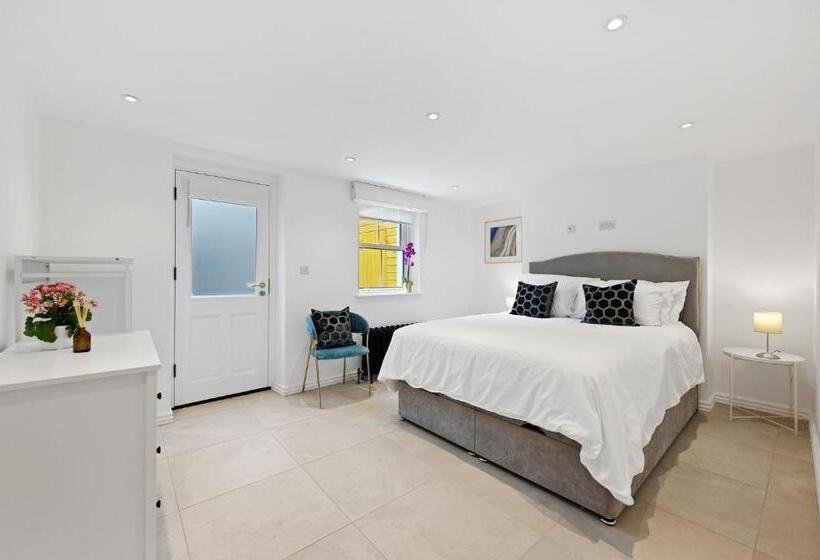 شقة غرفة واحدة مطلة على الحديقة, Nightingale Suites