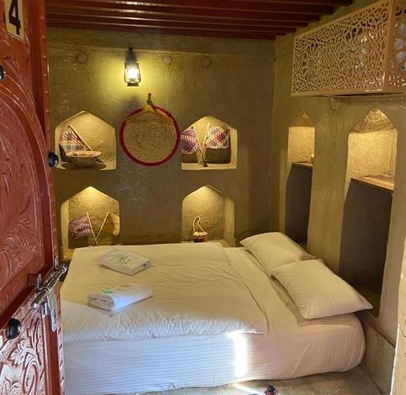 Standard room with outdoor bath, Bait Al Aqr