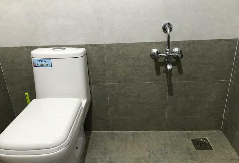 غرفة ديلوكس عائلية, Lakshmi Tourist Home