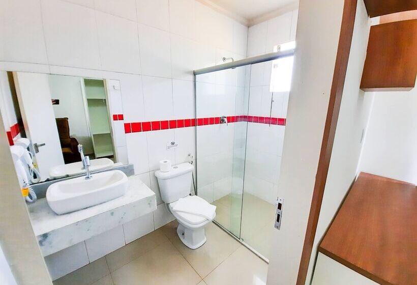 高级三人间, Imperatriz Paraty