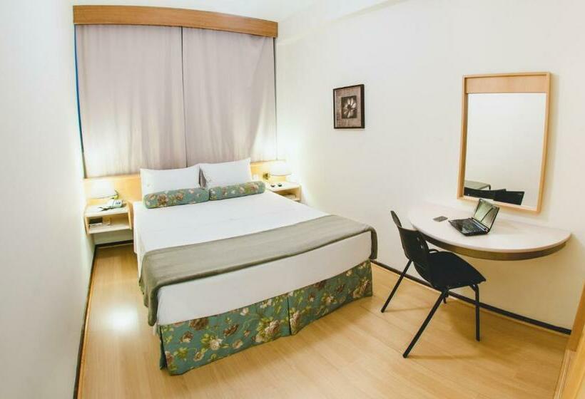 غرفة ديلوكس, Aladdin