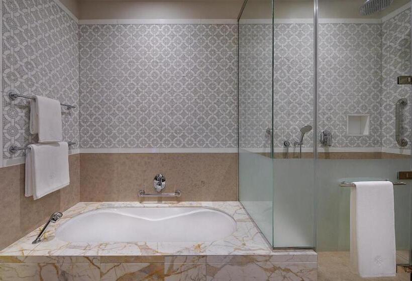 キングサイズベッドのスーペリアルーム, Assila, A Luxury Collection Hotel, Jeddah