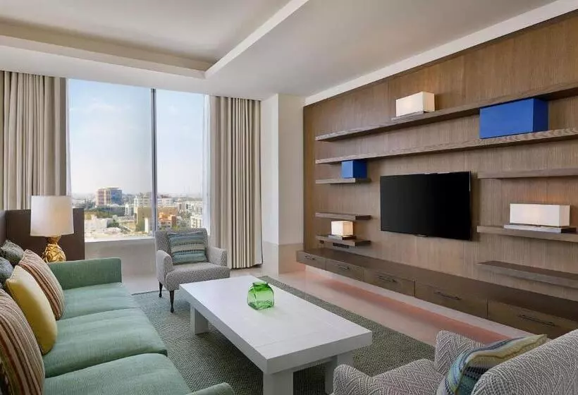 2 Bedrooms Apartment City View, Assila, A Luxury Collection Hotel, Jeddah