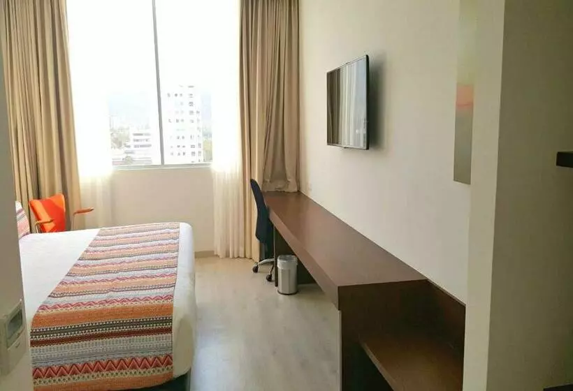キングサイズベッドのスタンダードルーム, Best Western Plus Santa Marta
