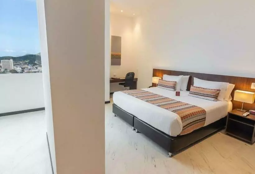 キングサイズベッドのスイートルーム, Best Western Plus Santa Marta