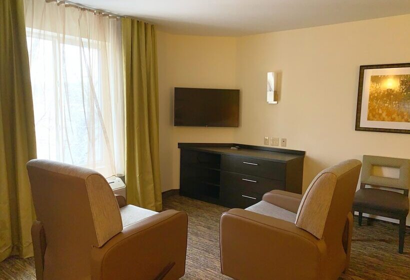스위트, Candlewood Suites Belle Vernon, An Ihg