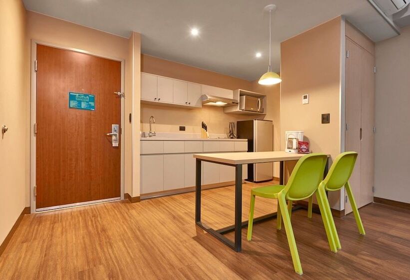 סוויטה, City Express Suites By Marriott Tijuana Rio