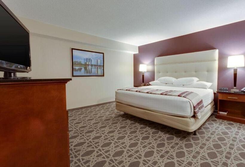 身障者適用スイートルーム, Drury Inn & Suites Overland Park