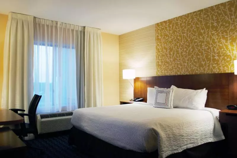 キングサイズベッドのスタンダードルーム, Fairfield Inn & Suites By Marriott Stroudsburg Bartonsville/poconos
