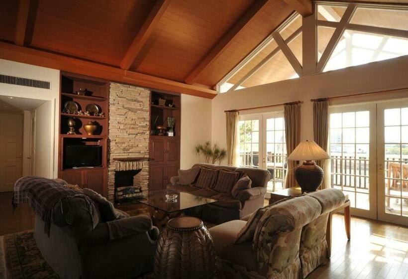 كابينة, Forest Hills Garden