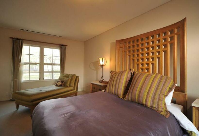 كابينة, Forest Hills Garden