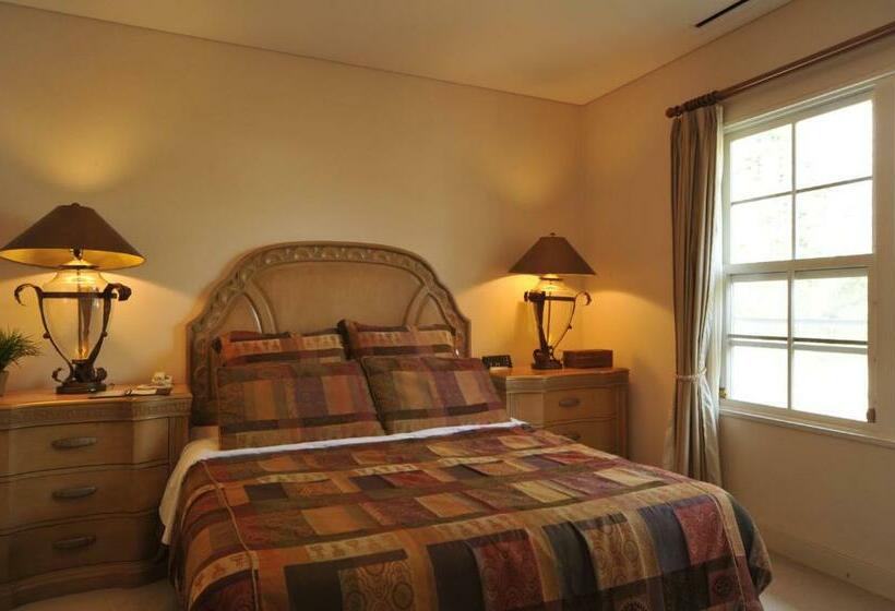 كابينة, Forest Hills Garden