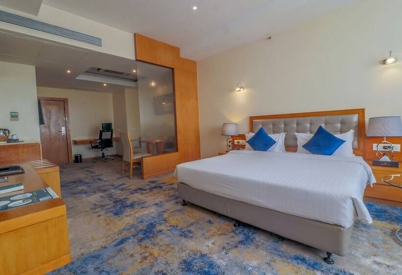 غرفة ديلوكس مطلة على المدينة, Golden Tulip Westlands Nairobi