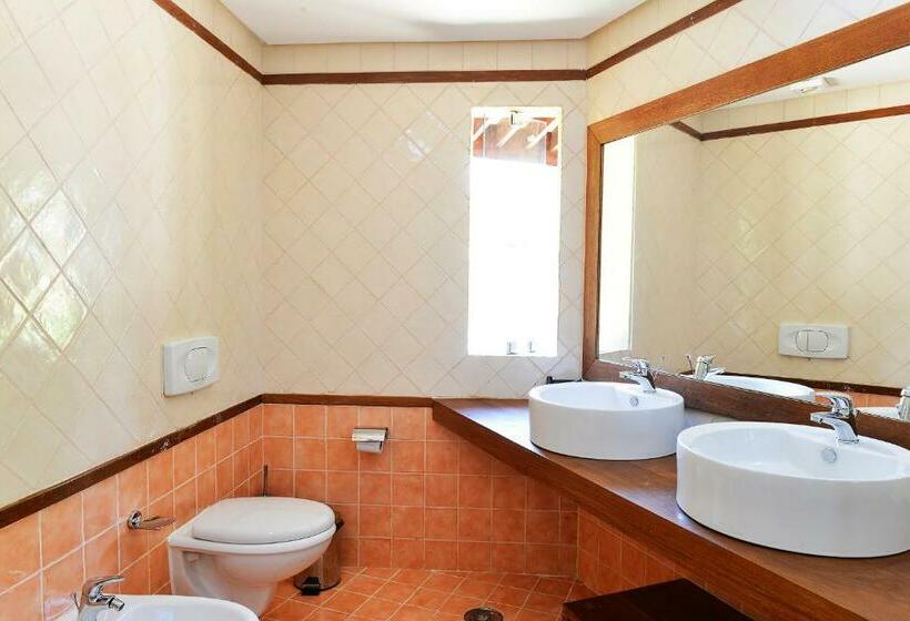 جناح سرير كينج, Iara Beach Hotel Boutique