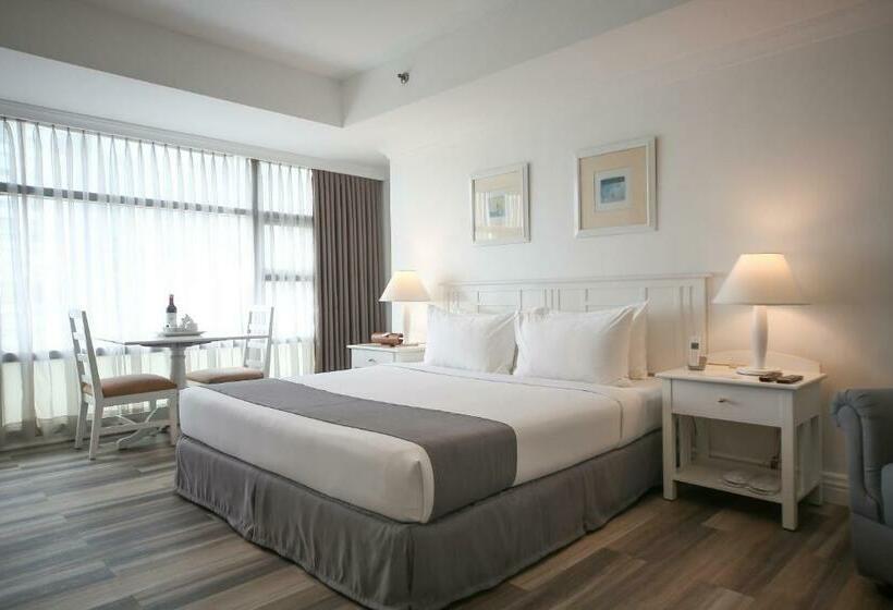 스탠다드 스튜디오, Infinity Tower Suites