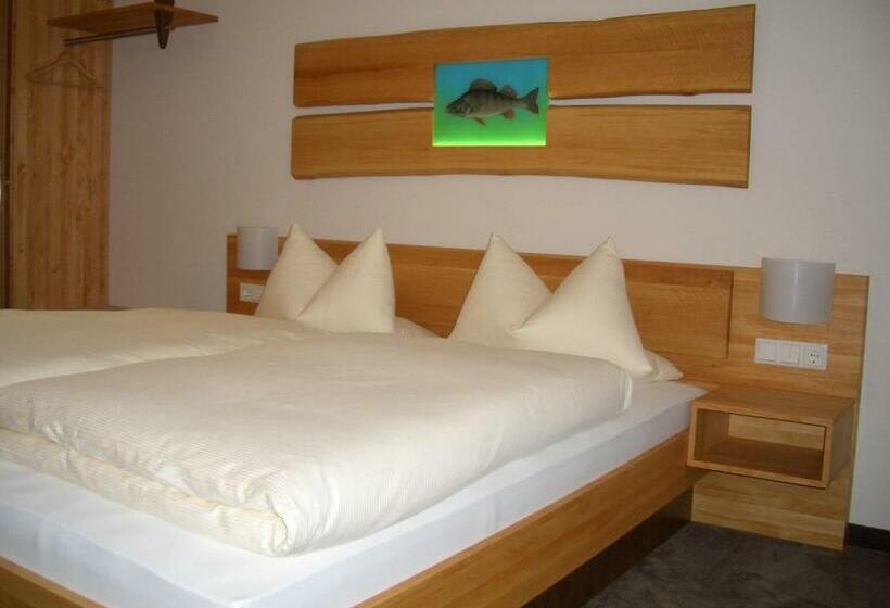 标准间, Karpfenhotel & Herrenhaus Im Gasthaus Sindel Buckel